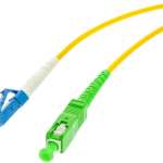 PATCHCORD ŚWIATŁOWODOWY SM 2M SIMPLEX 9/125, SC/APC-LC/UPC 3.0MM